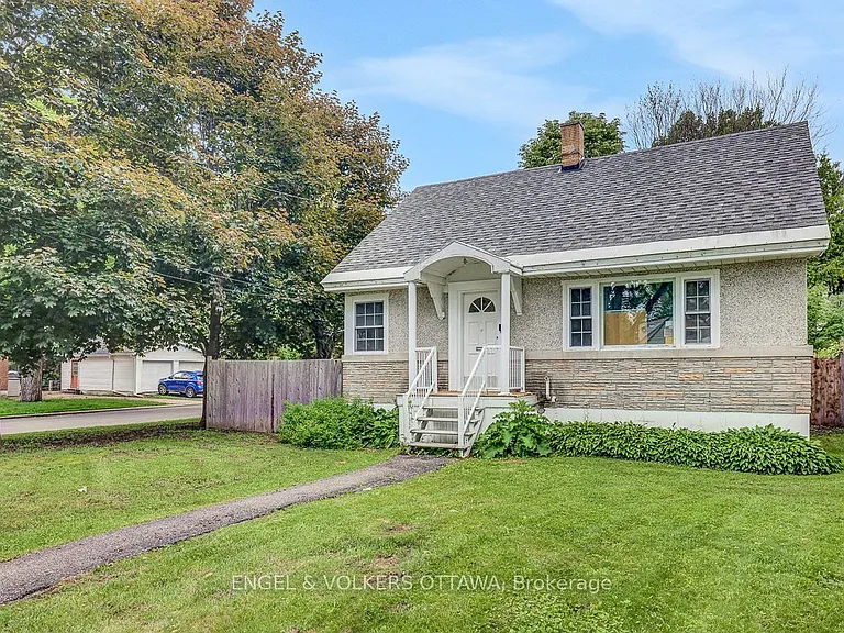 229 Daniel Ave — Photo 4
