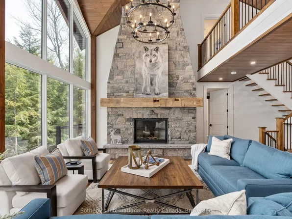 1316 E Bay Rd #4A, Muskoka Lakes, ON P0C 1M0