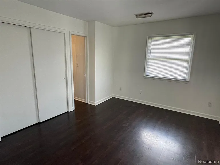 4609 Mankato Ave — Photo 8