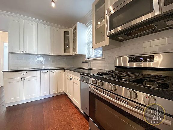 2nd image of 3310 Ditmars Blvd #3F