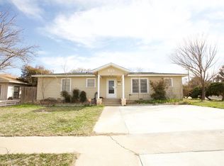 709 W 16th St, Big Spring, TX 79720