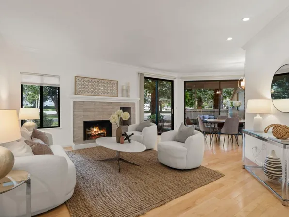 3 Cove Ln, Redwood City, CA 94065