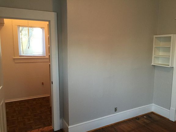 Bedroom walk in closet