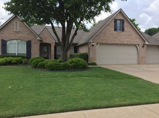 8916 N 139th Ave E, Owasso, OK 74055