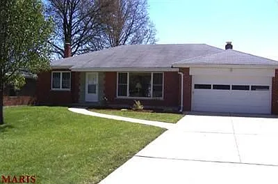 10718 Charrette Dr photo 1