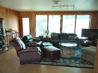 2nd image of 5300 Bon Aire Dr