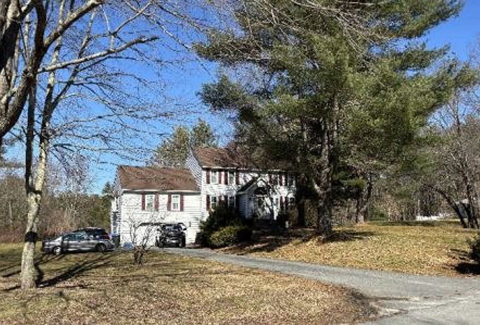 1 Colonial Dr, Londonderry, NH 03053 Zillow