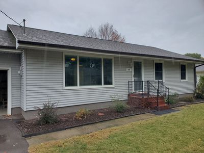 305 Main St, Perry, KS, 66073