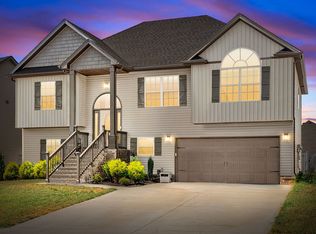 1362 Dan Brown Dr, Clarksville, TN 37042