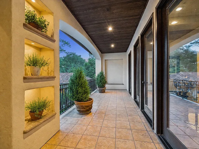 2 Lacewood Ln — Photo 36