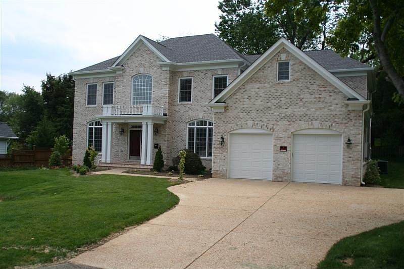 1st image of 6811 Tennyson Dr
