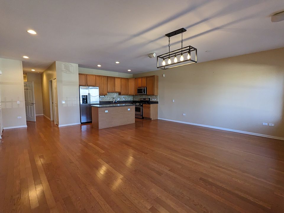 Living Area_03282023