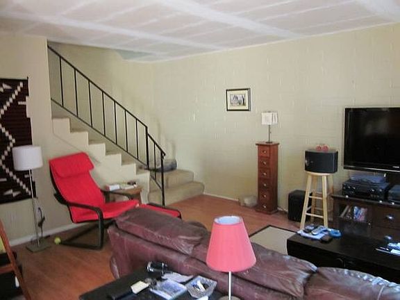 3rd image of 8434 E Roosevelt St