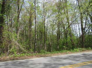 45 Dutton Rd, Pelham, NH 03076