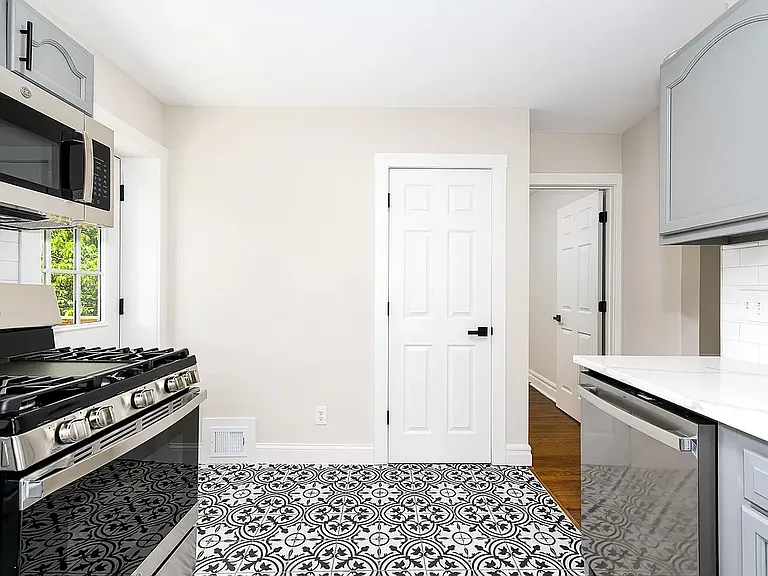 1335 Woodland Dr #A — Photo 17