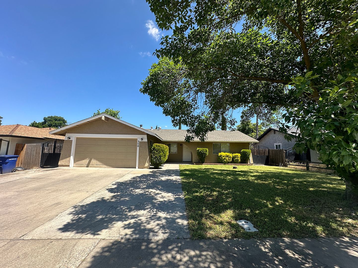 308 Hubert Dr, Modesto, CA 95354 | Zillow