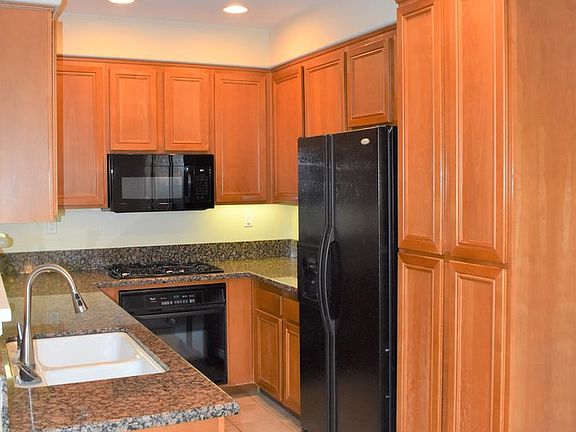 2nd image of 2662 Prato Ln