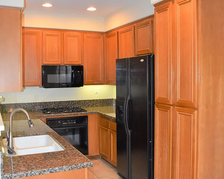 2662 Prato Ln — Photo 2