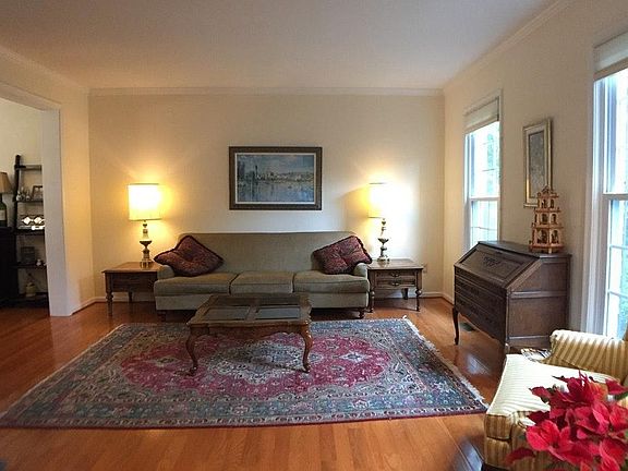 Living Rm