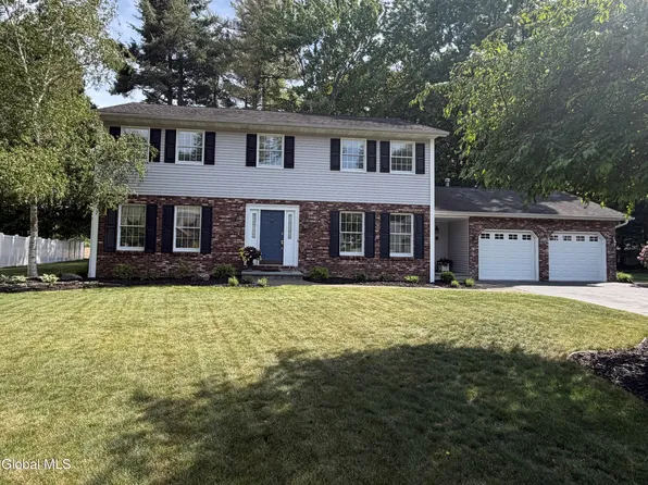 3061 New Williamsburg Drive, Schenectady, NY 12303