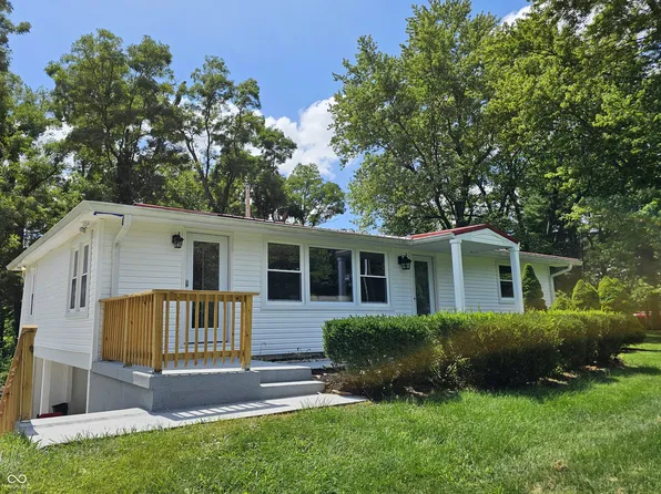 1656 E Range Line Rd, Greencastle, IN 46135