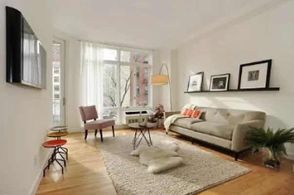 Sold by Corcoran | media 17