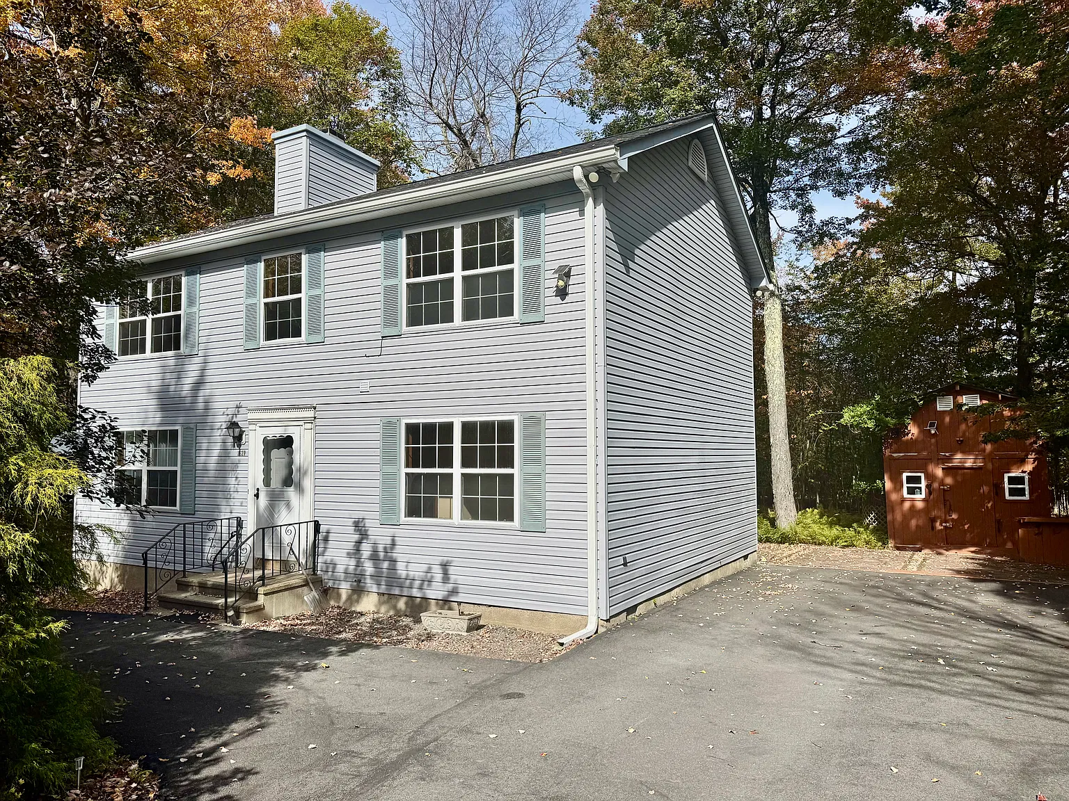 3 bed, 1660 sqft, $2,100 — Photo 1