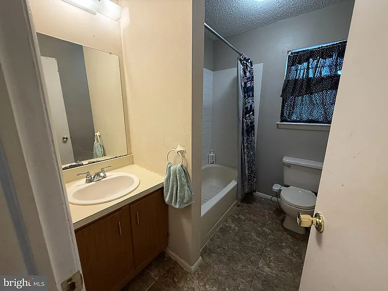 187 Azalea Cir — Photo 13