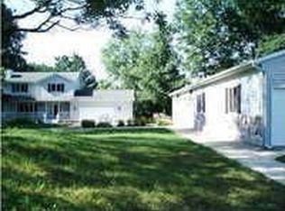 8588 Ten Mile Rd NE, Rockford, MI 49341