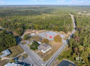 9411 Hurricane Rd, Bay Minette, AL 36507