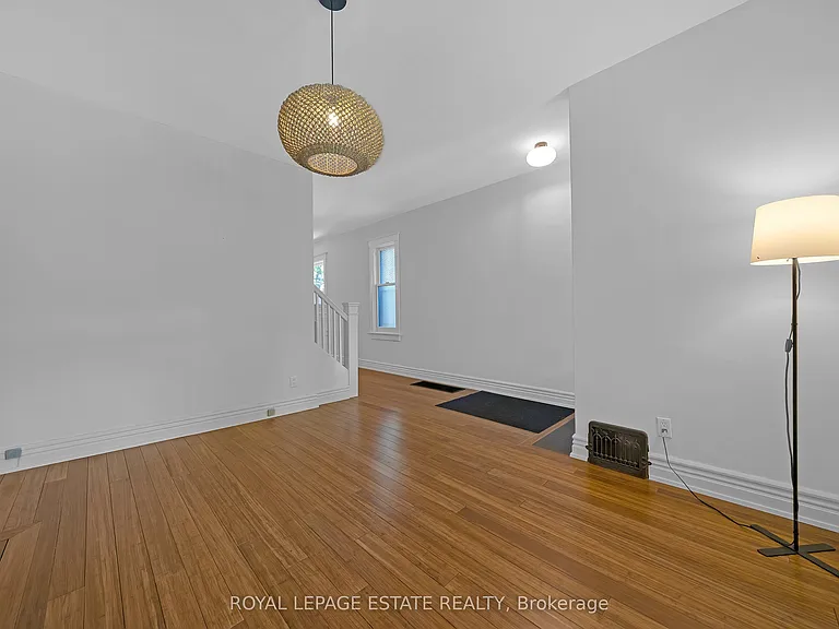 101 Silver Birch Ave — Photo 9
