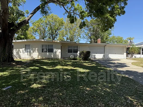 1872 McKinley St Photo 1
