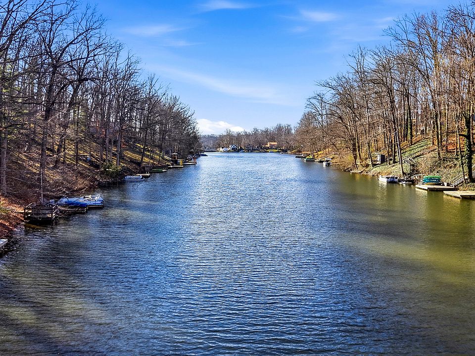 7th image of this home