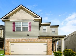 489 Dasheill Ln, Atlanta, GA 30349