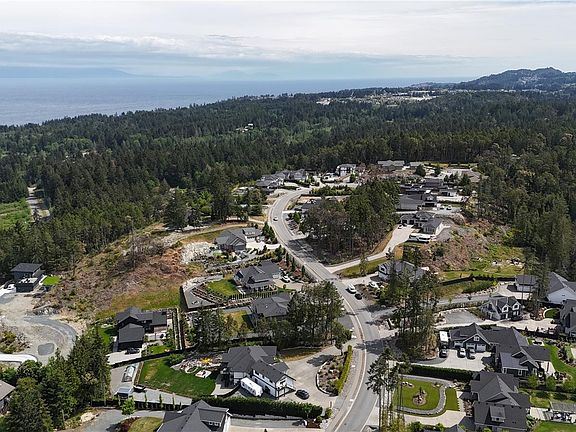5th image of 6671 Harwood Dr