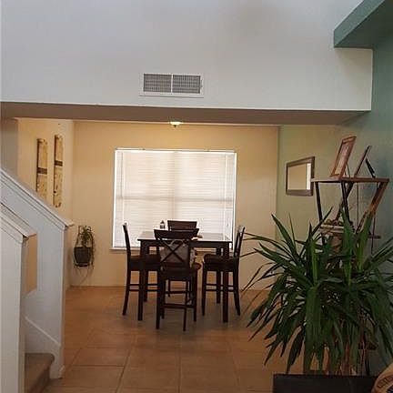 3rd image of 1369 Jim Paul Dr