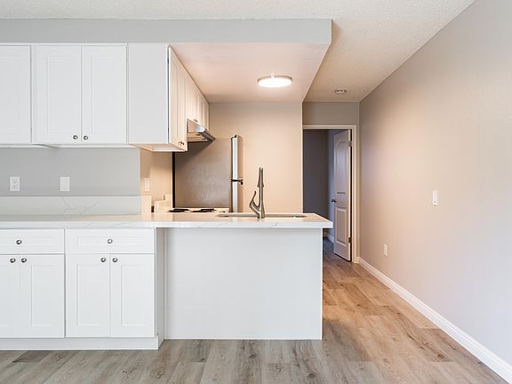 3rd image of 4454 Utah St APT 3