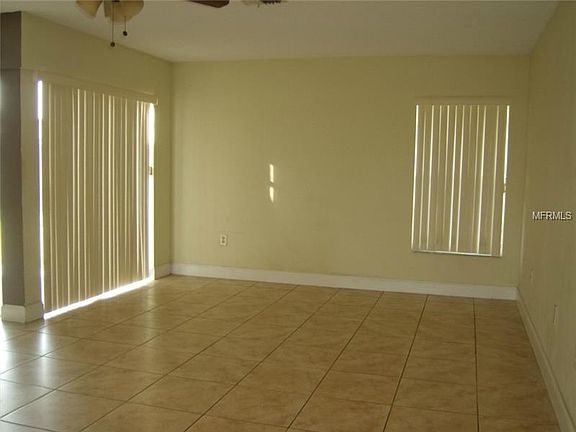 3rd image of 403 Ball Ct