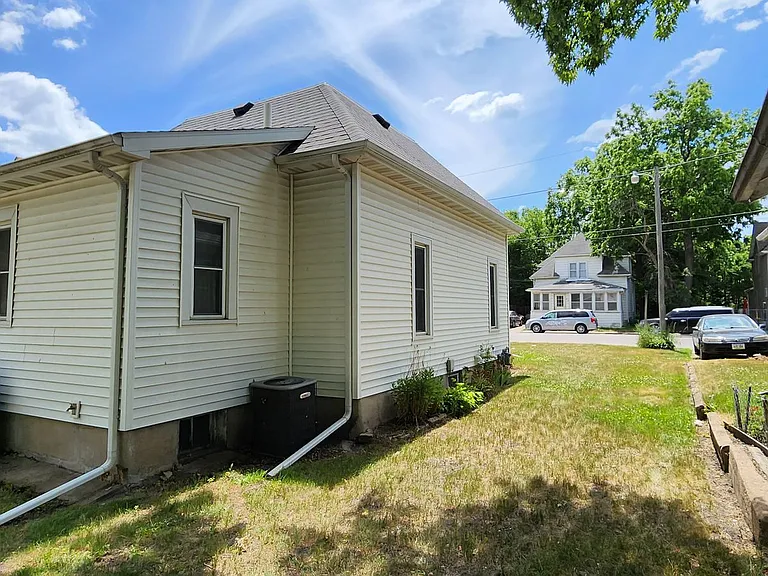314 Conger St — Photo 3