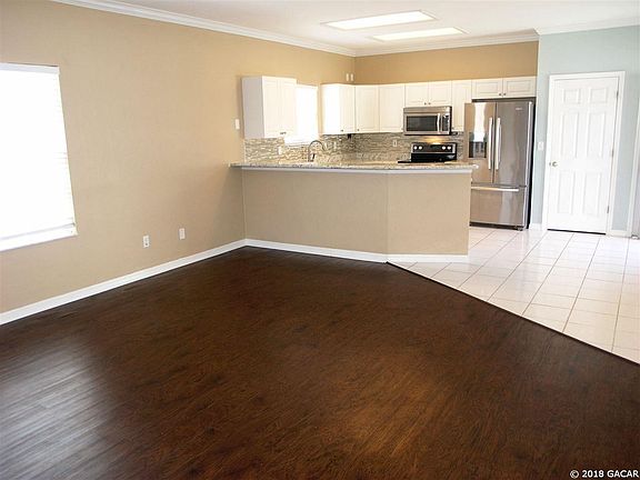 3rd image of 7545 NW 47th Way