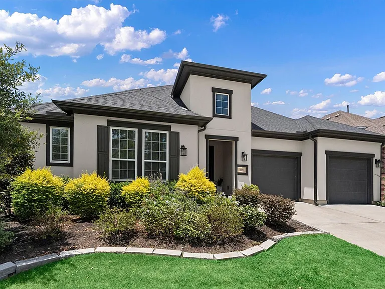 28096 Woodland Bend Way — Photo 2