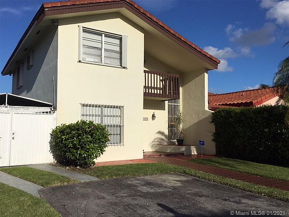 3rd image of 1235 SW 104th Ct #7-5B