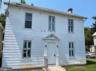 112 Middle Spring Ave, Shippensburg, PA 17257