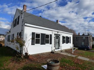 63 Warren St, Rockland, ME 04841