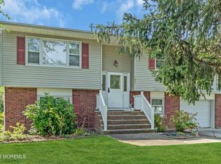 1207 Holly Pl, Spring Lake, NJ 07762