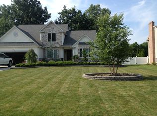 6460 Tara Dr, Youngstown, OH
