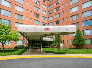 1111 Arlington Blvd APT 112, Arlington, VA 22209
