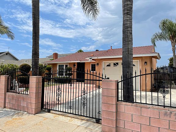 4th image of 3838 Coleman Ave