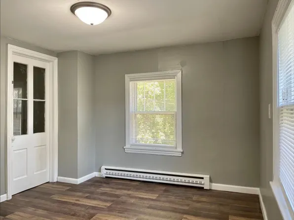 1021 Hudson Rd, Saint Paul, MN