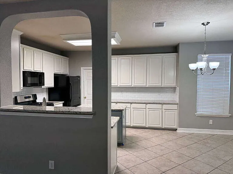 15426 Grosbeak Pass — Photo 11